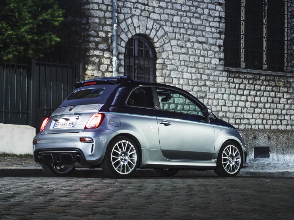 Abarth 695C Convertible 695C Rivale (Automatic)